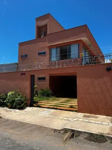 Sobrado com 4 Quartos à venda, 308m² no Residencial Vale do Araguaia, Goiânia