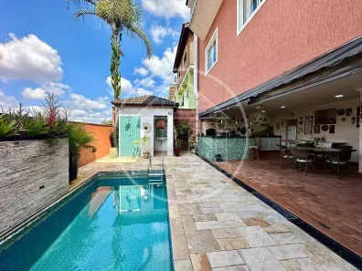 Sobrado com 4 Quartos à venda, 200m² no Interlagos, São Paulo
