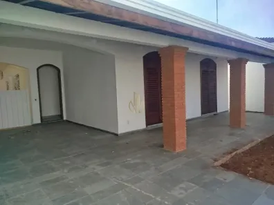 Casa com 3 Quartos para alugar, 240m² no Parque Cidade Nova, Mogi Guaçu