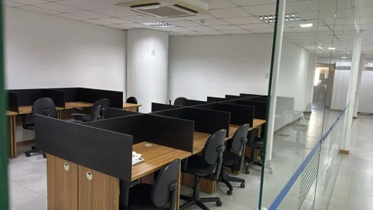 Sala Comercial para alugar, 925m² no República, São Paulo