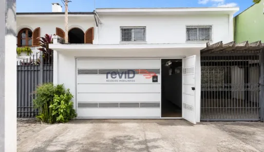 Casa com 3 Quartos para alugar, 180m² no Parque Colonial, São Paulo