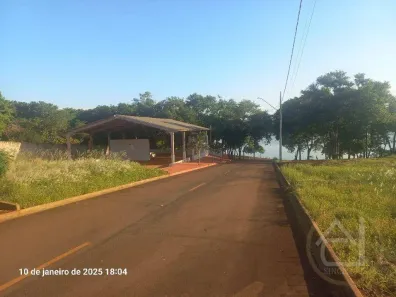 Lote/Terreno à venda, 300m² no Primeiro de Maio, Primeiro de Maio