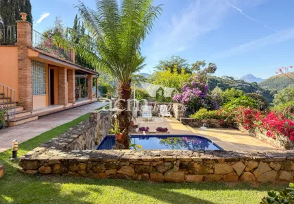 Casa de Condomínio com 4 Quartos à venda, 2732m² no Araras, Petrópolis