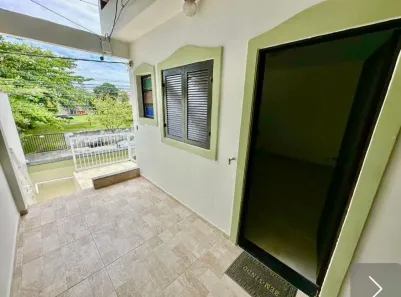 Casa de Condomínio com 1 Quarto à venda, 70m² no Portinho, Cabo Frio