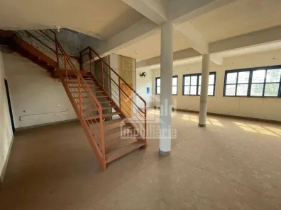 Prédio Comercial para alugar, 240m² no Centro, Ribeirão Preto