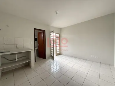 Apartamento com 1 Quarto para alugar, 18m² no Jardim Aclimação, Maringá