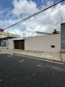 Casa com 3 Quartos à venda, 225m² no Centro, Teresina