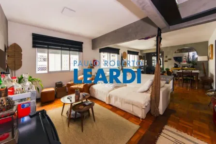 Apartamento com 2 Quartos à venda, 153m² no Cerqueira César, São Paulo
