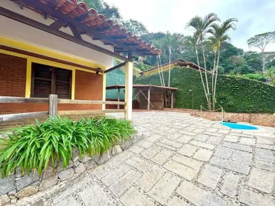Casa com 4 Quartos à venda, 2174m² no Pedro do Rio, Petrópolis