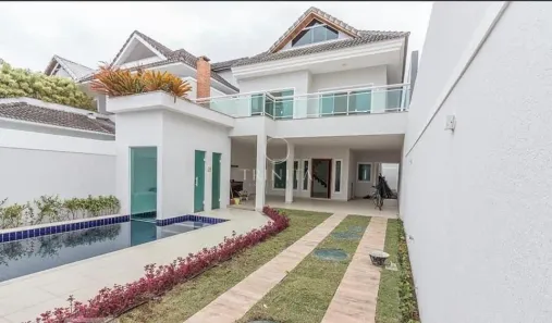 Casa de Condomínio com 4 Quartos para alugar, 300m² no Camorim, Rio de Janeiro
