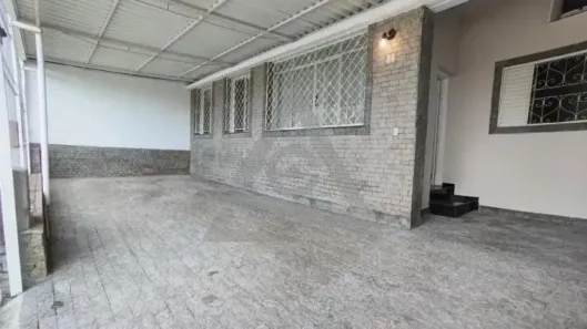 Casa com 3 Quartos para alugar, 156m² no Vila Industrial, Campinas