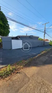 Casa com 3 Quartos à venda, 270m² no São Francisco, Campo Grande