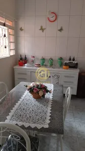 Casa com 6 Quartos à venda, 213m² no Jardim Santa Maria, Jacareí