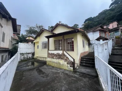 Casa com 2 Quartos à venda, 120m² no Morin, Petrópolis