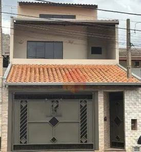 Casa com 3 Quartos à venda, 227m² no Jardim Boer I, Americana