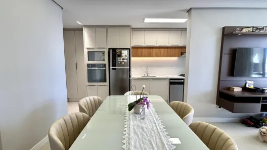 Apartamento com 2 Quartos à venda, 74m² no Barreiros, São José