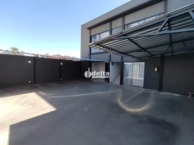 Apartamento com 2 Quartos para alugar, 83m² no Granada, Uberlândia