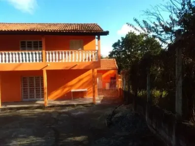 Fazenda/Sítio com 5 Quartos à venda, 211m² no Portal Mantiqueira, Caçapava