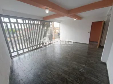 Casa com 4 Quartos à venda, 225m² no Vila Hortência, Sorocaba