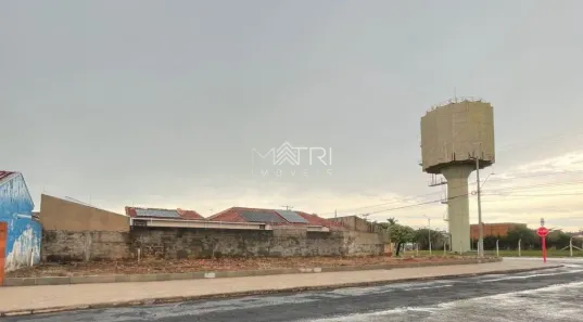 Lote/Terreno à venda, 348m² no Jardim Brasil (Vila Xavier), Araraquara