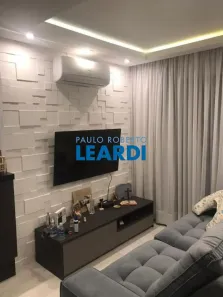 Apartamento com 2 Quartos à venda, 55m² no Vila Anastácio, São Paulo
