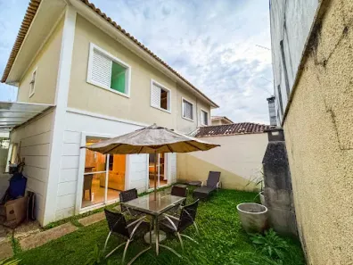 Casa de Condomínio com 3 Quartos para alugar, 85m² no Chácara São Domingos, Carapicuíba