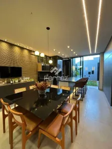 Casa com 3 Quartos à venda, 205m² no Jardim Patrícia, Uberlândia