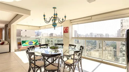 Apartamento com 3 Quartos à venda, 210m² no Vila Olímpia, São Paulo
