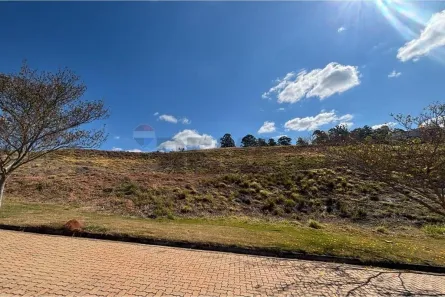 Lote/Terreno à venda, 640m² no Bairro Itapema, Itatiba