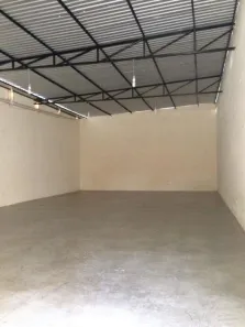Galpão/Depósito/Armazém para venda ou aluguel, 230m² no Parque Santa Terezinha, Bauru