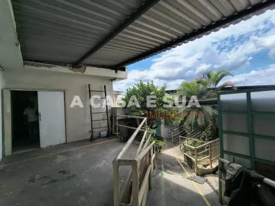 Casa com 2 Quartos para alugar, 50m² no Eldorado, Contagem