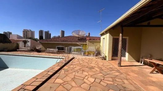 Casa com 3 Quartos à venda, 362m² no Jardim Alexandre Campos, Uberaba