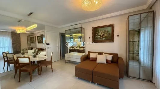 Apartamento com 2 Quartos para alugar, 65m² no Agronômica, Florianópolis