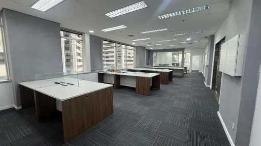 Sala Comercial para alugar, 208m² no Alphaville Centro Industrial e Empresarial/Alphaville., Barueri
