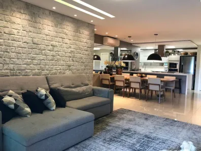 Apartamento com 3 Quartos à venda, 128m² no Agronômica, Florianópolis