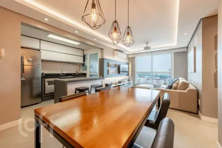 Apartamento com 2 Quartos à venda, 75m² no Passo da Areia, Porto Alegre