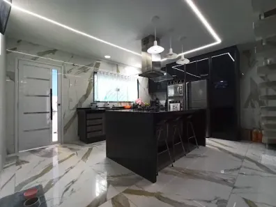 Sobrado com 3 Quartos à venda, 175m² no Jardim Quaresmeira II, Suzano