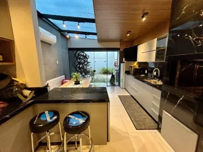 Casa com 3 Quartos à venda, 150m² no Vila Nova, Joinville