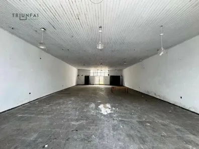 Ponto Comercial para alugar, 300m² no Centro, Votorantim