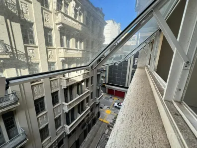 Sala Comercial para alugar, 64m² no Centro Histórico, Porto Alegre