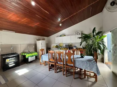 Casa com 3 Quartos à venda, 161m² no Pacaembu, Uberaba