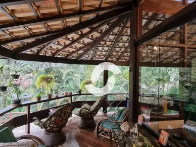 Casa de Condomínio com 4 Quartos à venda, 251m² no Itaipu, Niterói
