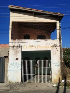 Sobrado com 3 Quartos à venda, 125m² no Conjunto Residencial Araretama, Pindamonhangaba
