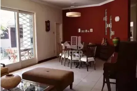 Casa com 3 Quartos à venda, 180m² no São Francisco, Niterói
