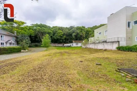 Lote/Terreno à venda, 948m² no Santo Inácio, Curitiba