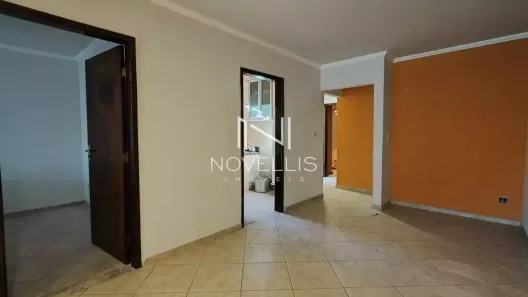 Casa com 3 Quartos para alugar, 135m² no Jardim das Indústrias, Jacareí