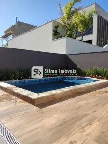 Casa com 4 Quartos à venda, 231m² no Granja Marileusa, Uberlândia