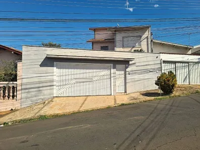 Casa com 3 Quartos à venda, 228m² no São Judas, Piracicaba