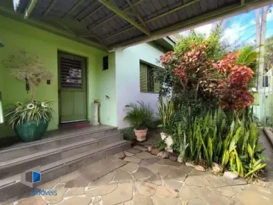 Casa com 3 Quartos à venda, 392m² no Menino Deus, Porto Alegre