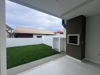 Casa com 3 Quartos à venda, 140m² no Carianos, Florianópolis
